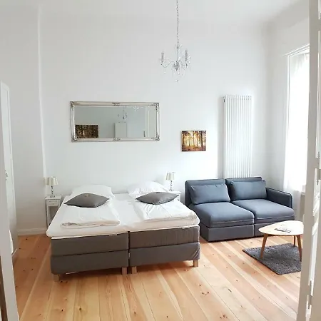 Apartament Lang Re By Rockchair L Superhost Status L 2 Bedrooms Boxspringbeds In Center - Cozy Family & Business Flair Welcomes You! *