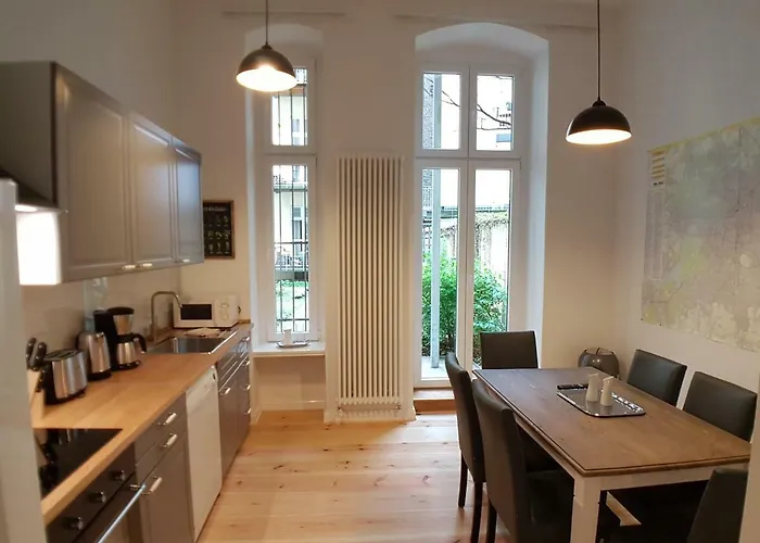 Apartamento Lang Re By Rockchair L Superhost Status L 2 Bedrooms Boxspringbeds In Center - Cozy Family & Business Flair Welcomes You! *