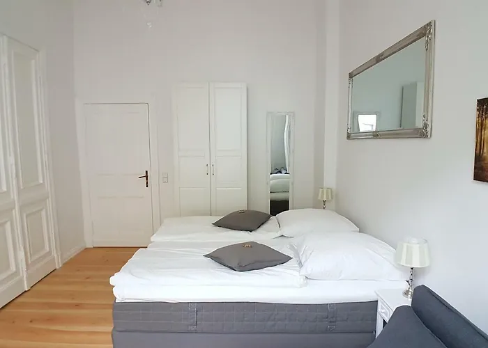 Apartamento Lang Re By Rockchair L Superhost Status L 2 Bedrooms Boxspringbeds In Center - Cozy Family & Business Flair Welcomes You! *