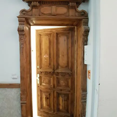 Lägenhet Lang Re By Rockchair L Superhost Status L 2 Bedrooms Boxspringbeds In Center - Cozy Family & Business Flair Welcomes You! *